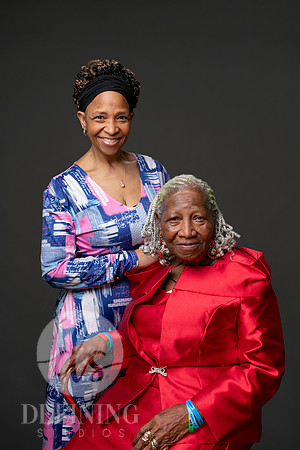 Ann_Marie_Alcide_with_Family_1