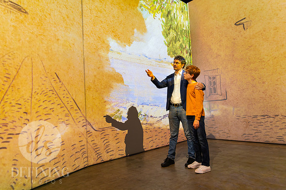 Beyond_Monet-VanGogh-045