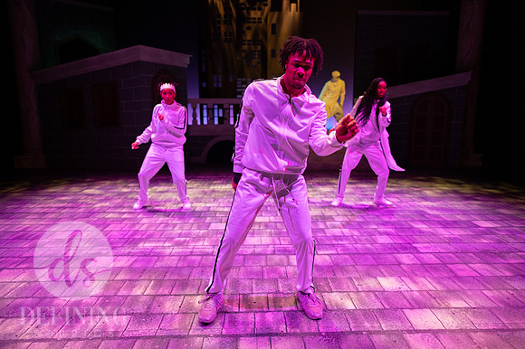 Breakdancing_Shakespeare_087
