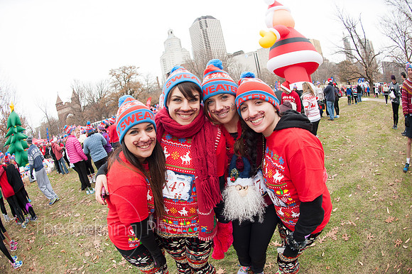 Ugly_Sweater_Run_2013_010