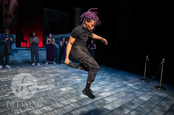 Breakdancing_Shakespeare_236