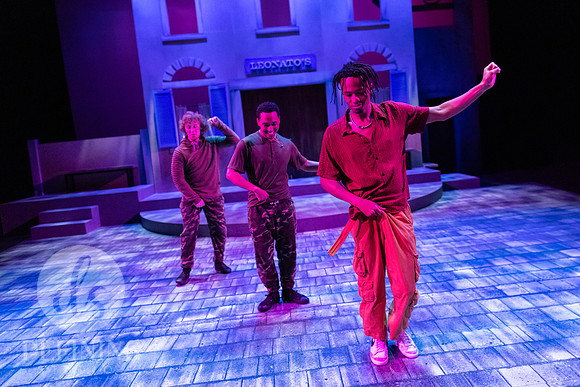 Breakdancing_Shakespeare-146