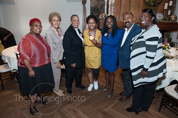 Black_Giving_Circle_89