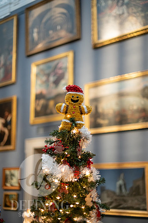Festival_of_Trees&Traditions_102