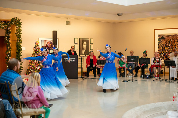 Festival_of_Trees&Traditions_080