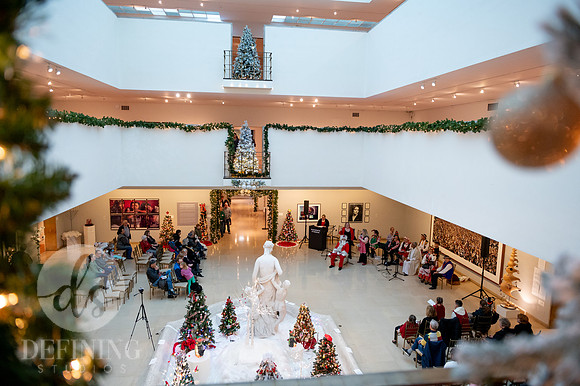 Festival_of_Trees&Traditions_085