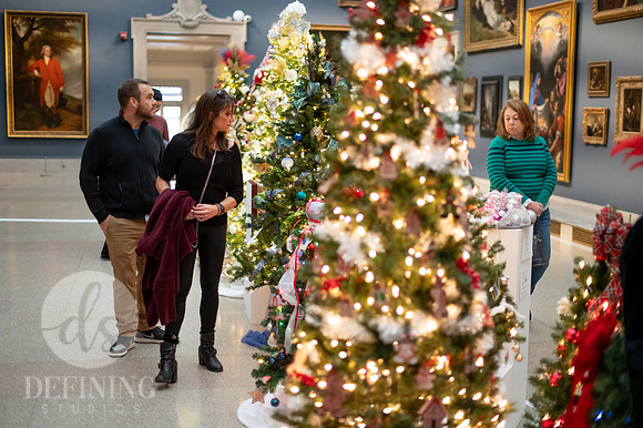Festival_of_Trees&Traditions_103