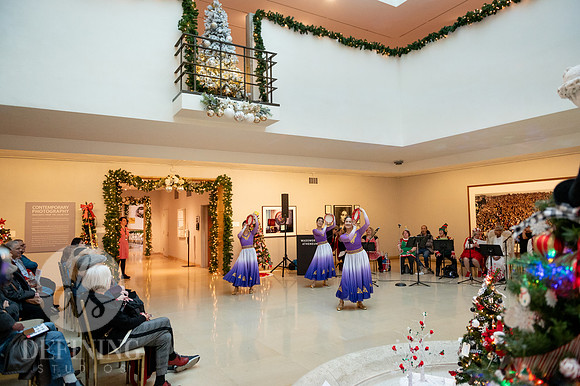 Festival_of_Trees&Traditions_018
