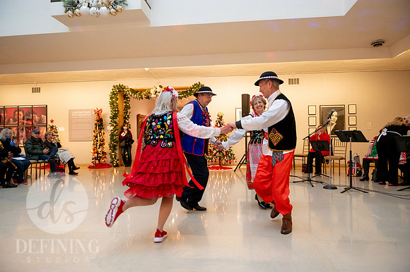 Festival_of_Trees&Traditions_046