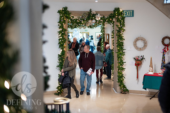 Festival_of_Trees&Traditions_135