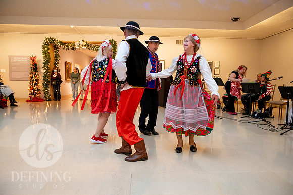 Festival_of_Trees&Traditions_045
