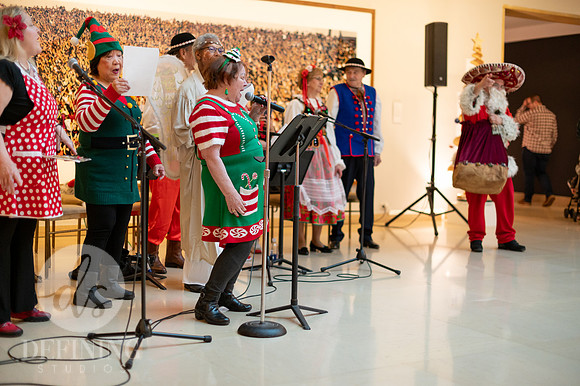 Festival_of_Trees&Traditions_028