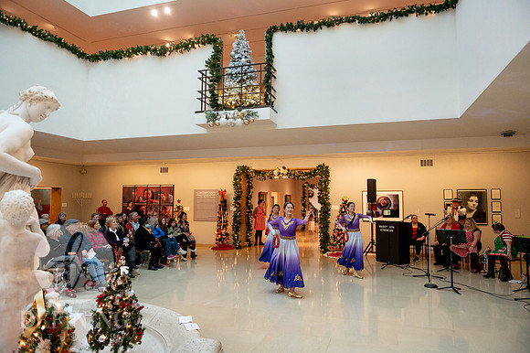 Festival_of_Trees&Traditions_021