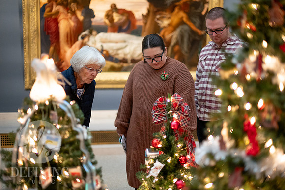 Festival_of_Trees&Traditions_099