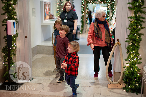 Festival_of_Trees&Traditions_134