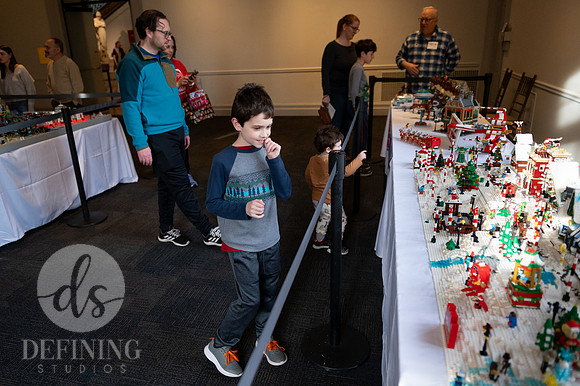 Festival_of_Trees&Traditions_118