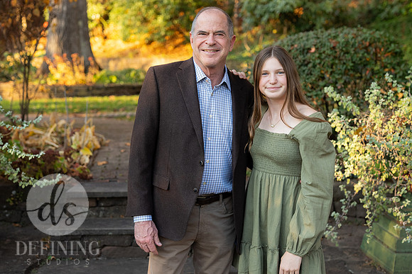 11-05-25_Loree_Family-15