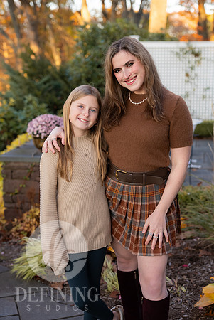 11-05-25_Loree_Family-35
