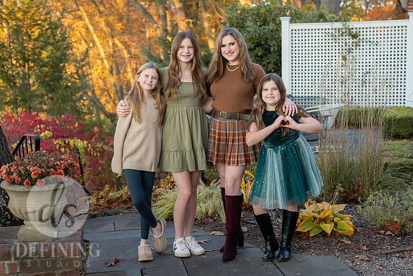 11-05-25_Loree_Family-43