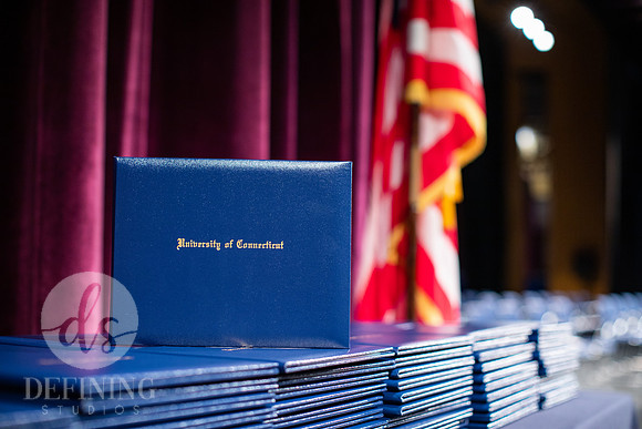 12-15-22_CEIN_Graduation-033