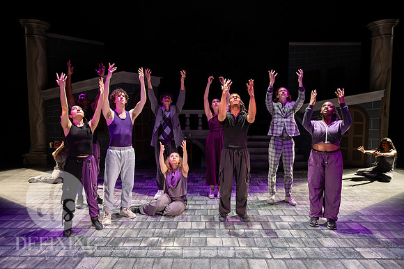 Breakdancing_Shakespeare_219