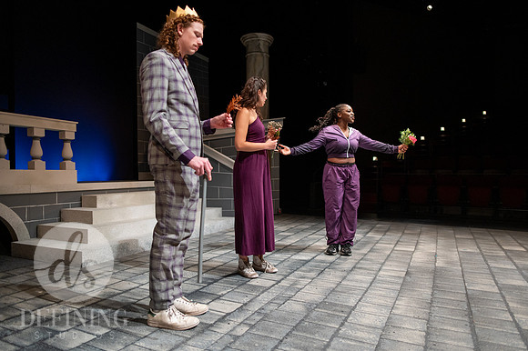 Breakdancing_Shakespeare_177