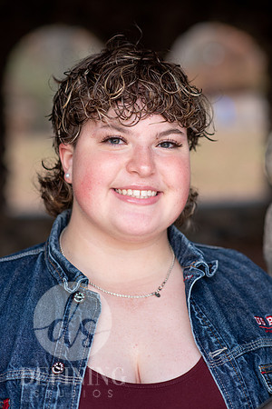 Sousana_Shackford_Senior_Portraits_24