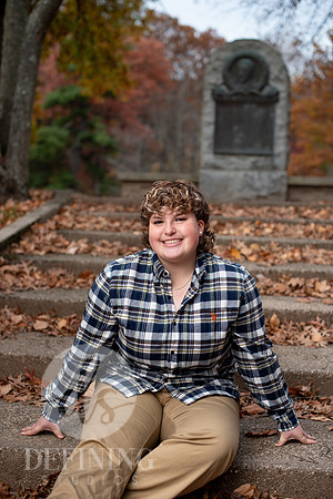 Sousana_Shackford_Senior_Portraits_53