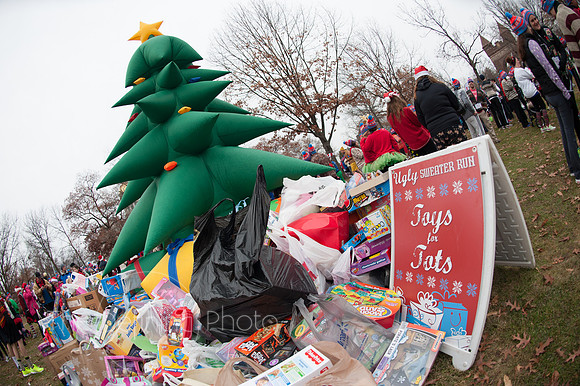 Ugly_Sweater_Run_2013_034