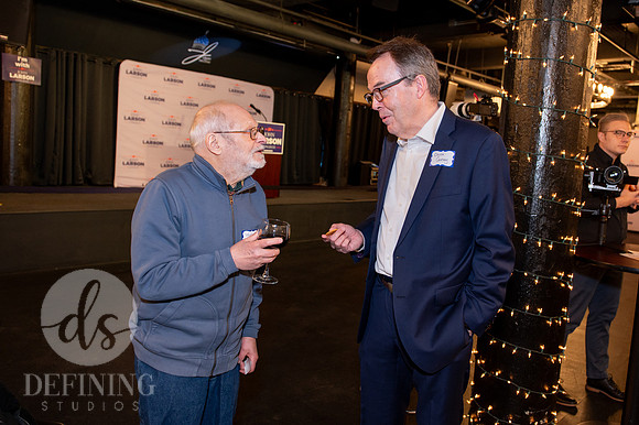 John_Larson_Campaign-011