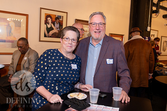 John_Larson_Campaign-027