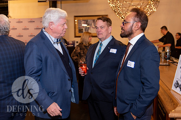 John_Larson_Campaign-028