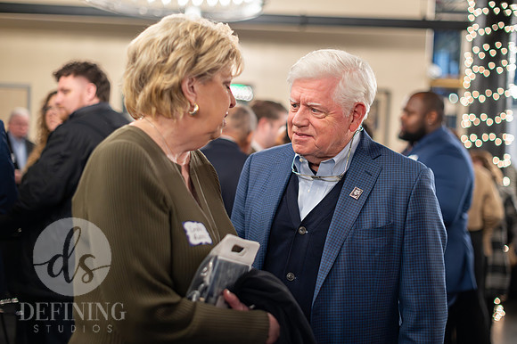 John_Larson_Campaign-038