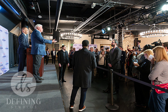 John_Larson_Campaign-131