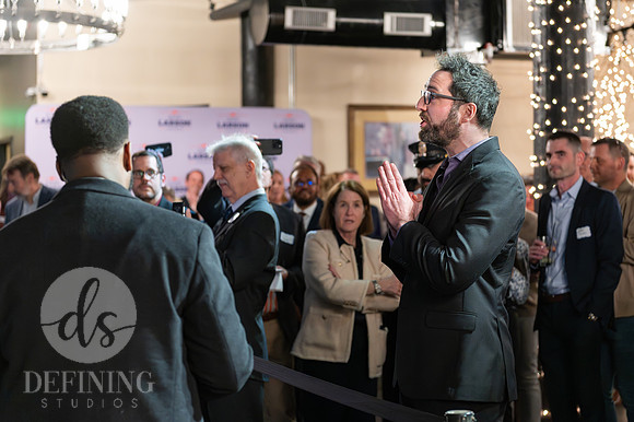 John_Larson_Campaign-132