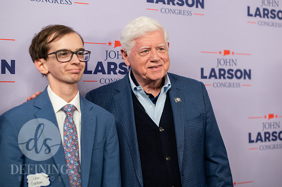 John_Larson_Campaign-176