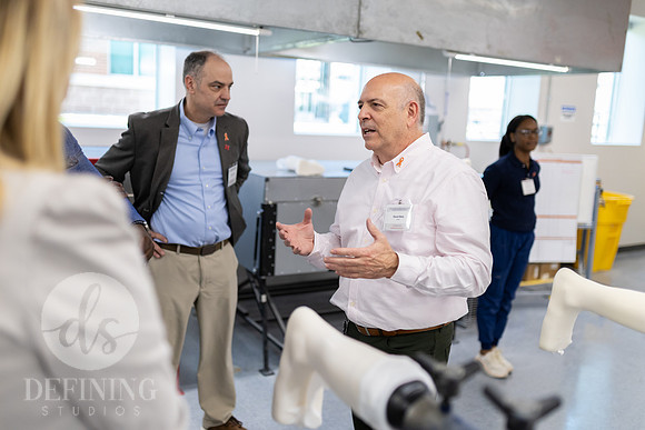 Hanger_Clinic_Opening-061