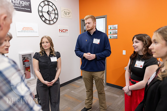 Hanger_Clinic_Opening-097