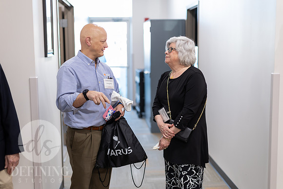 Hanger_Clinic_Opening-104