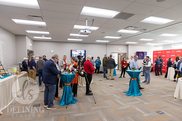 Hanger_Clinic_Opening-108