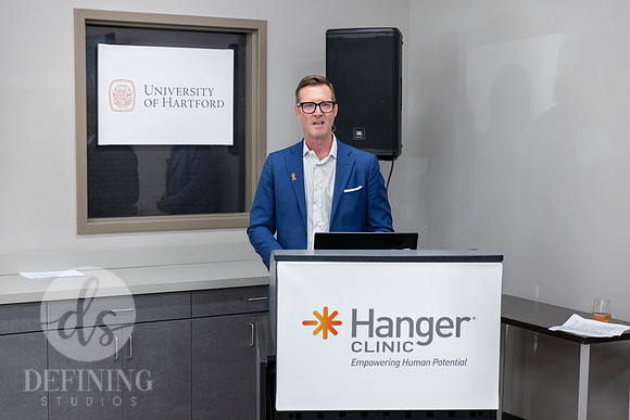Hanger_Clinic_Opening-112