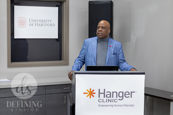Hanger_Clinic_Opening-127