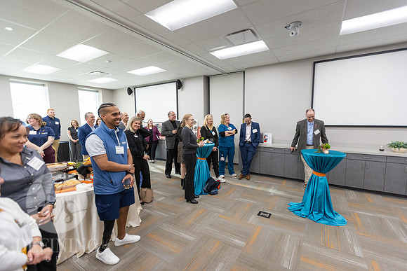 Hanger_Clinic_Opening-126