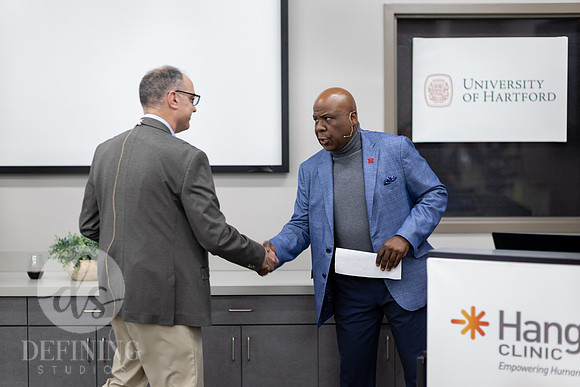 Hanger_Clinic_Opening-134