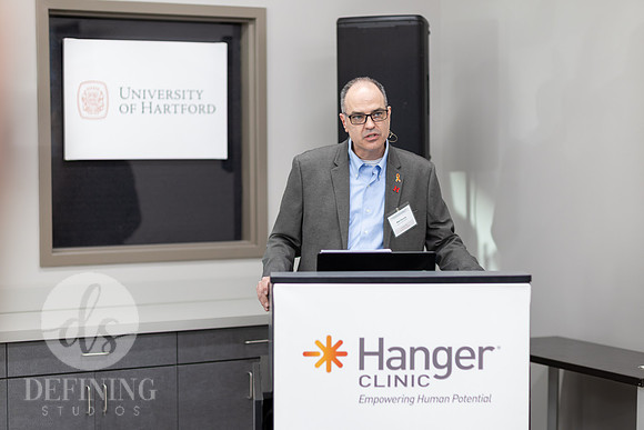 Hanger_Clinic_Opening-137