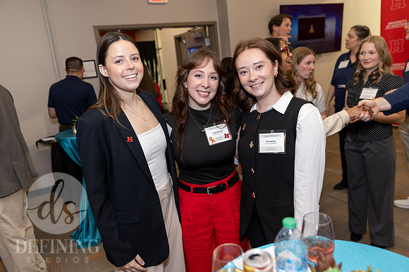 Hanger_Clinic_Opening-151