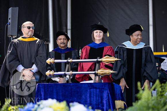 UNH_Commencment_26-UG-255