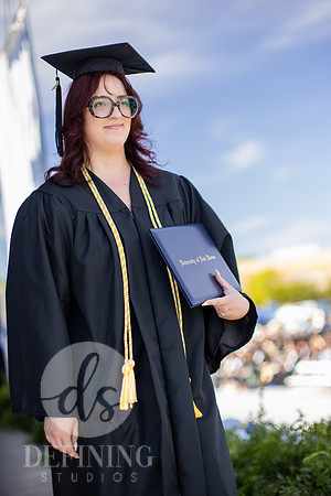 UNH_Commencment_26-UG-392