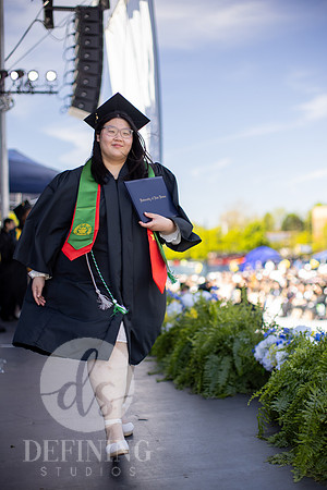 UNH_Commencment_26-UG-406