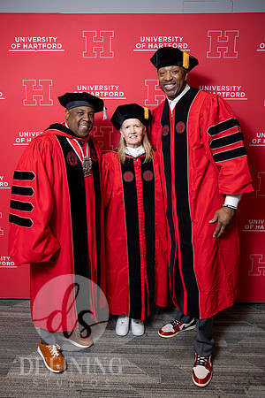 UHart_Commencement_UG-021